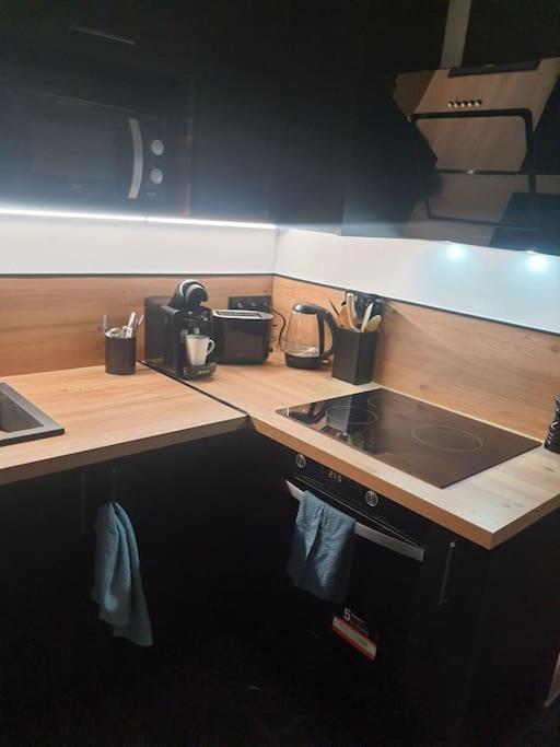 Superbe Appartement Avec Jacuzzi Et Exterieur Perpignan Luaran gambar