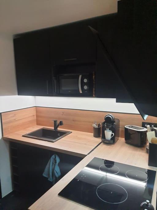 Superbe Appartement Avec Jacuzzi Et Exterieur Perpignan Luaran gambar