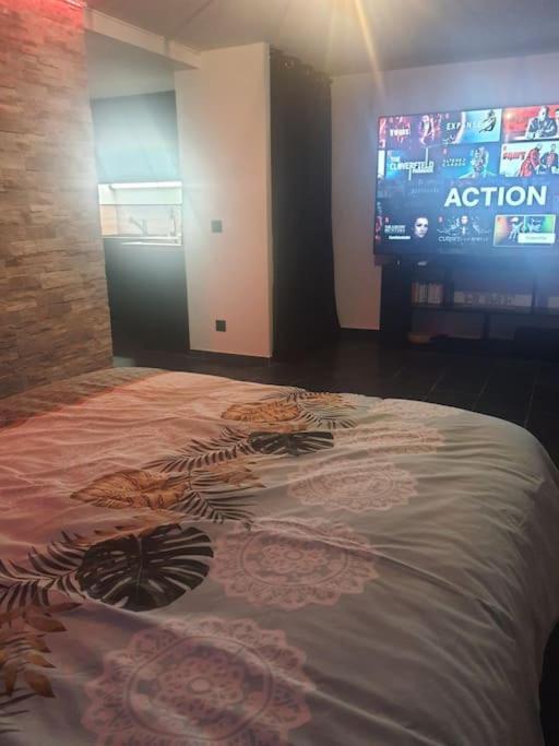 Superbe Appartement Avec Jacuzzi Et Exterieur Perpignan Luaran gambar